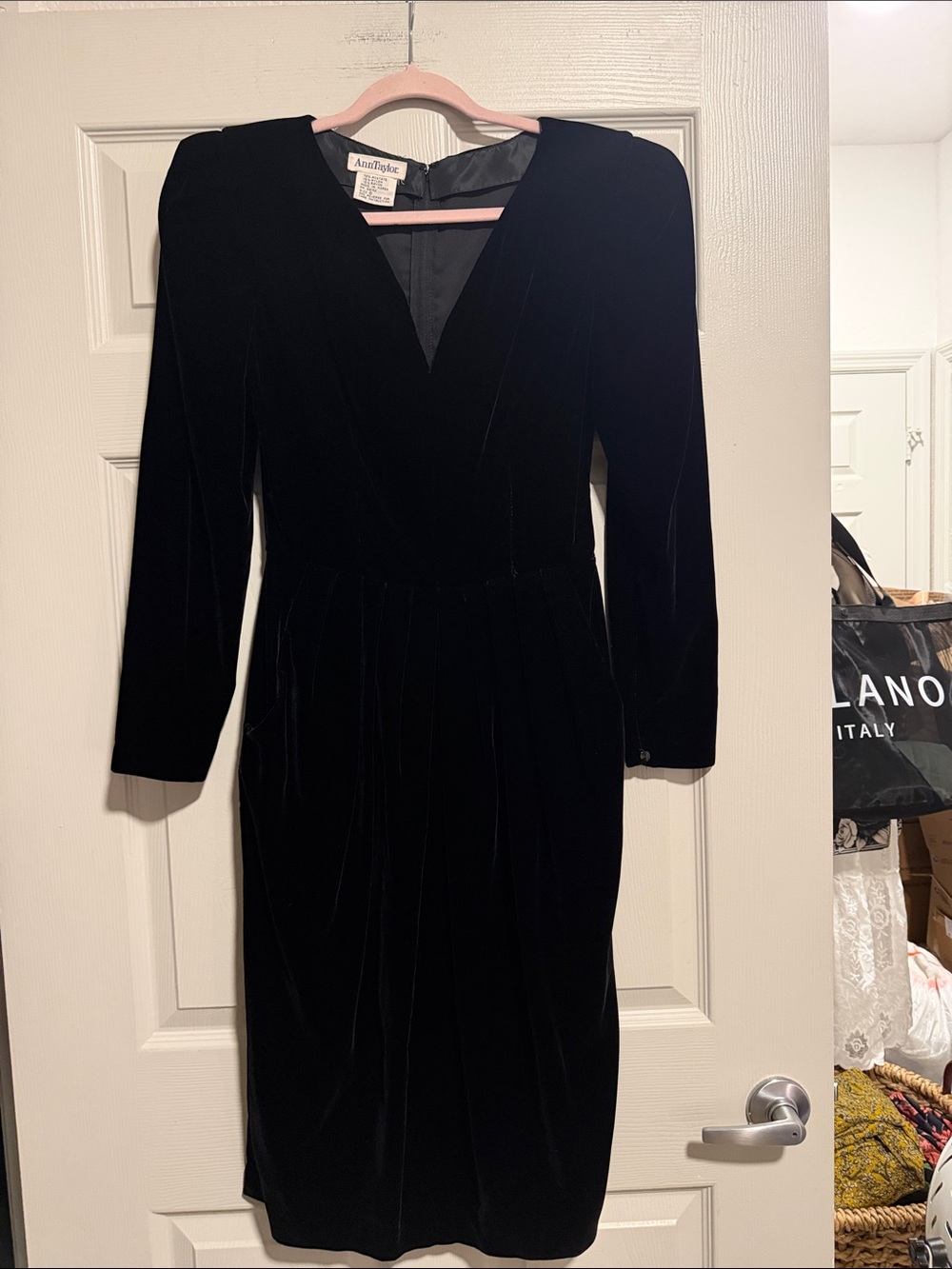 Ann Taylor Black Velvet Long-Sleeve V-Neck Dress